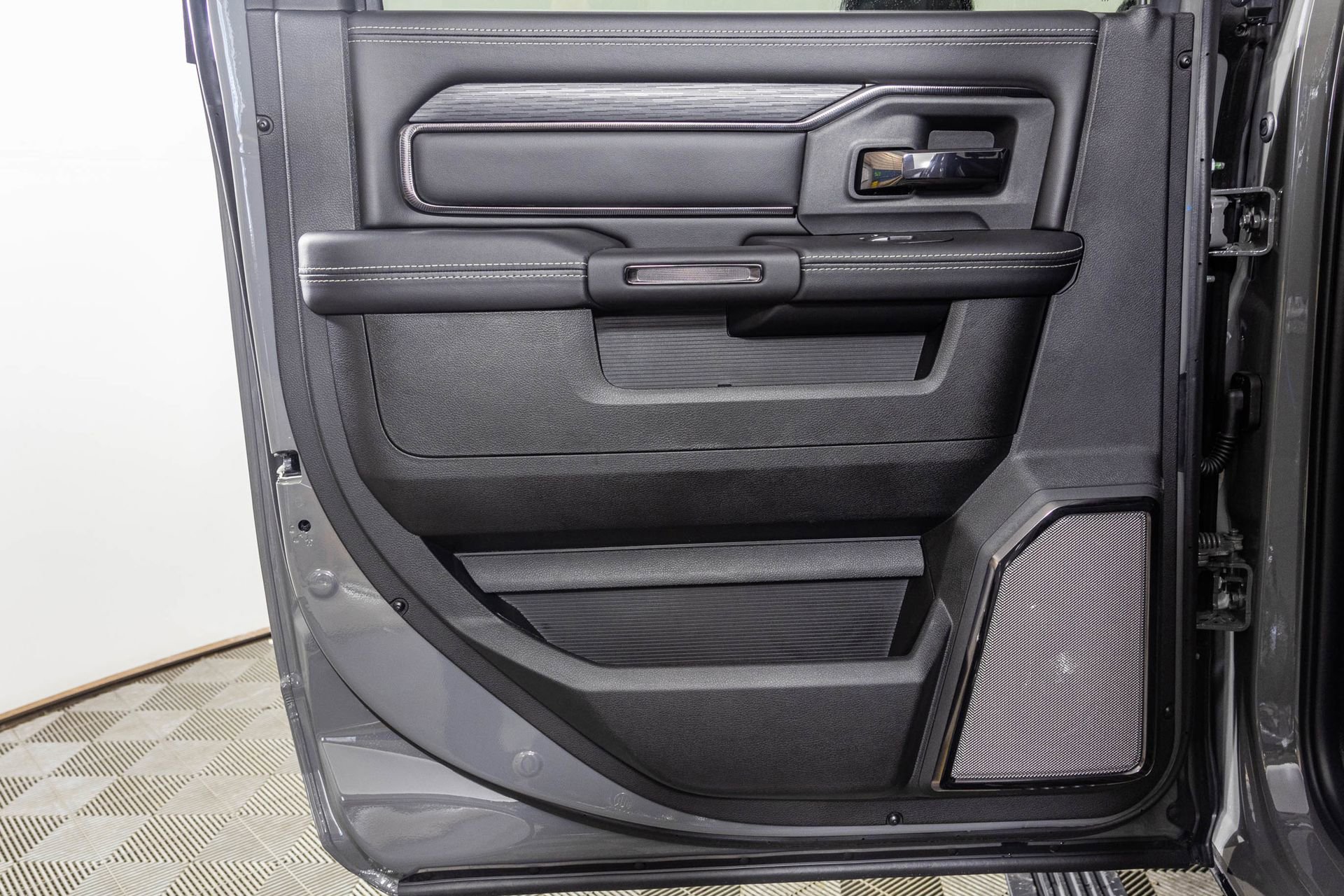 New 2026 RAM 2500 Rebel w/ Rebel Level 2 Equipment Group image 39