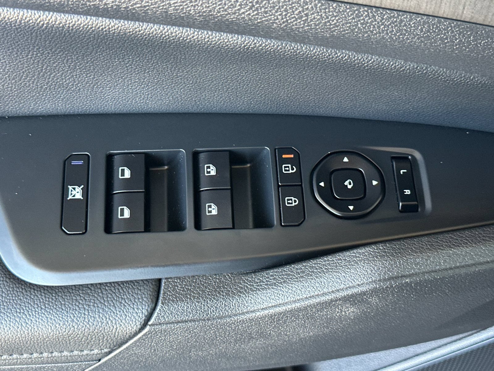 Certified 2026 Kia Sportage X-Line Prestige AWD/4WD image 14