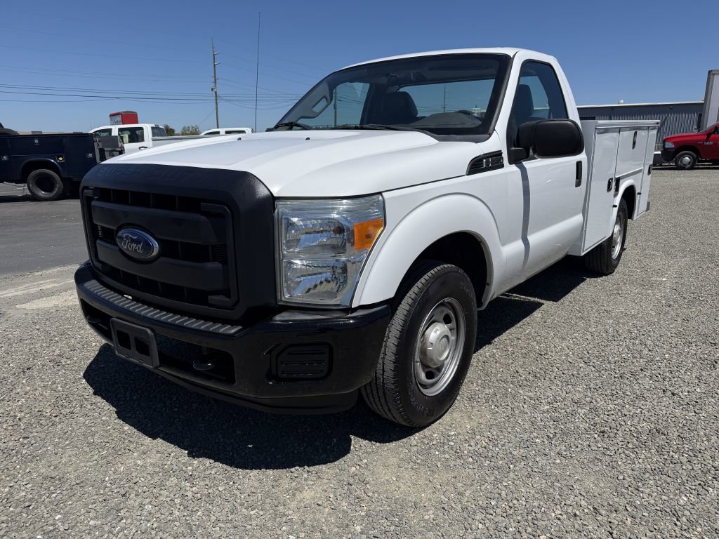 Used 2016 Ford F250 XL image 2