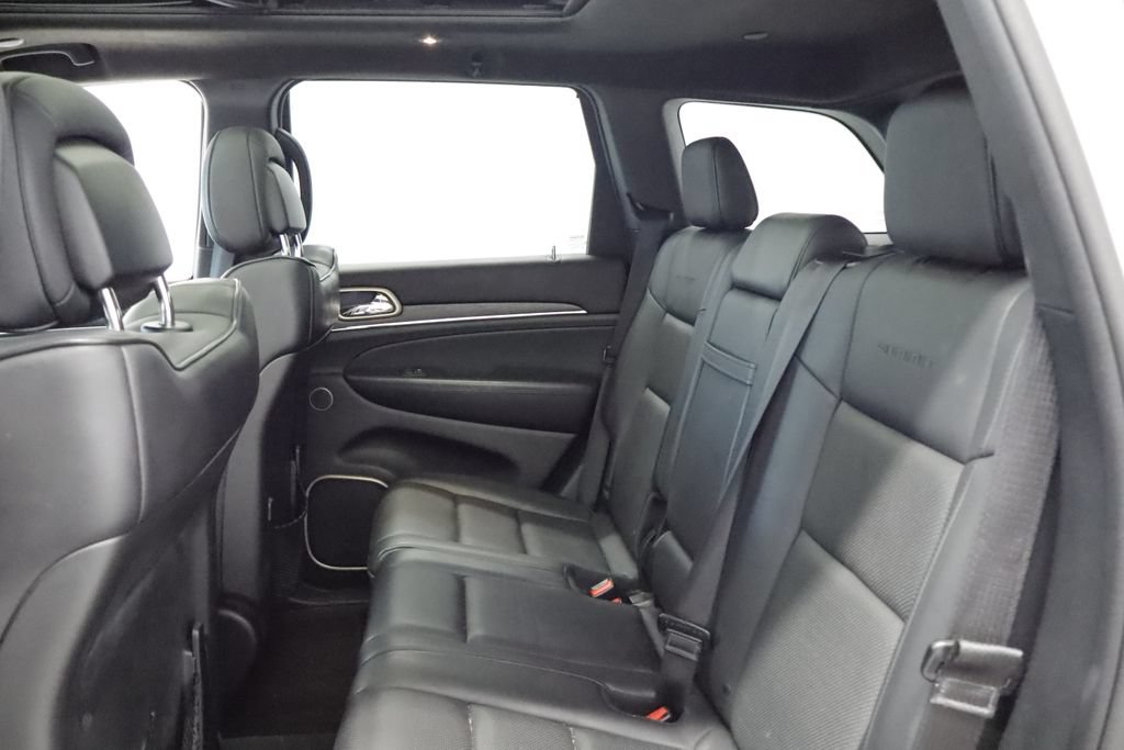 Used 2016 Jeep Grand Cherokee Summit w/ Platinum Series Group AWD/4WD image 12