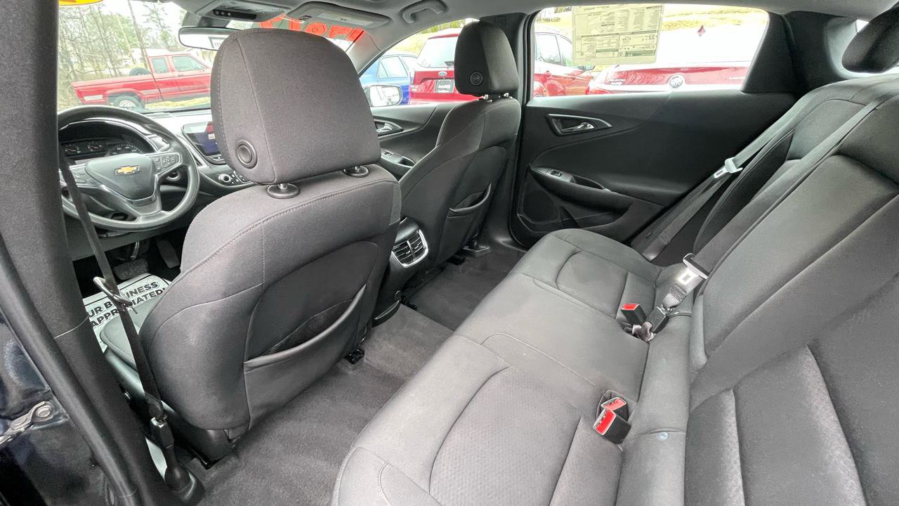 Used 2021 Chevrolet Malibu LT image 21