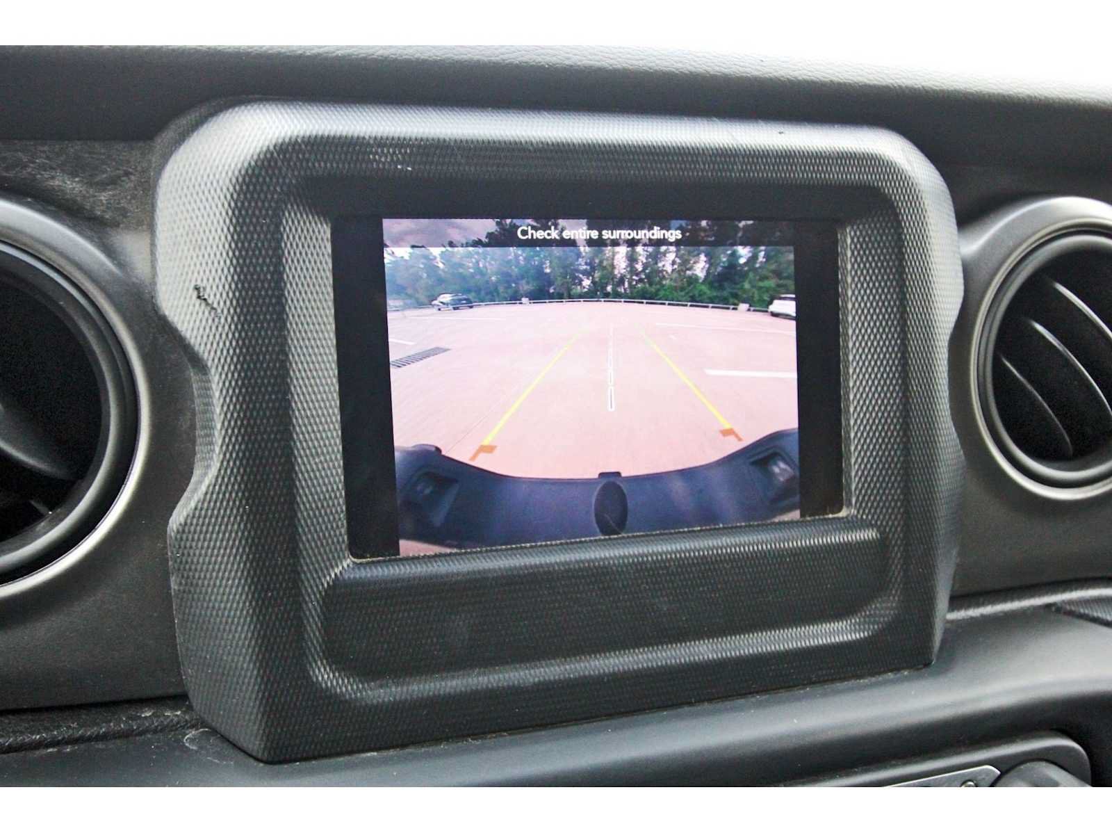 Used 2022 Jeep Gladiator Sport AWD/4WD image 20