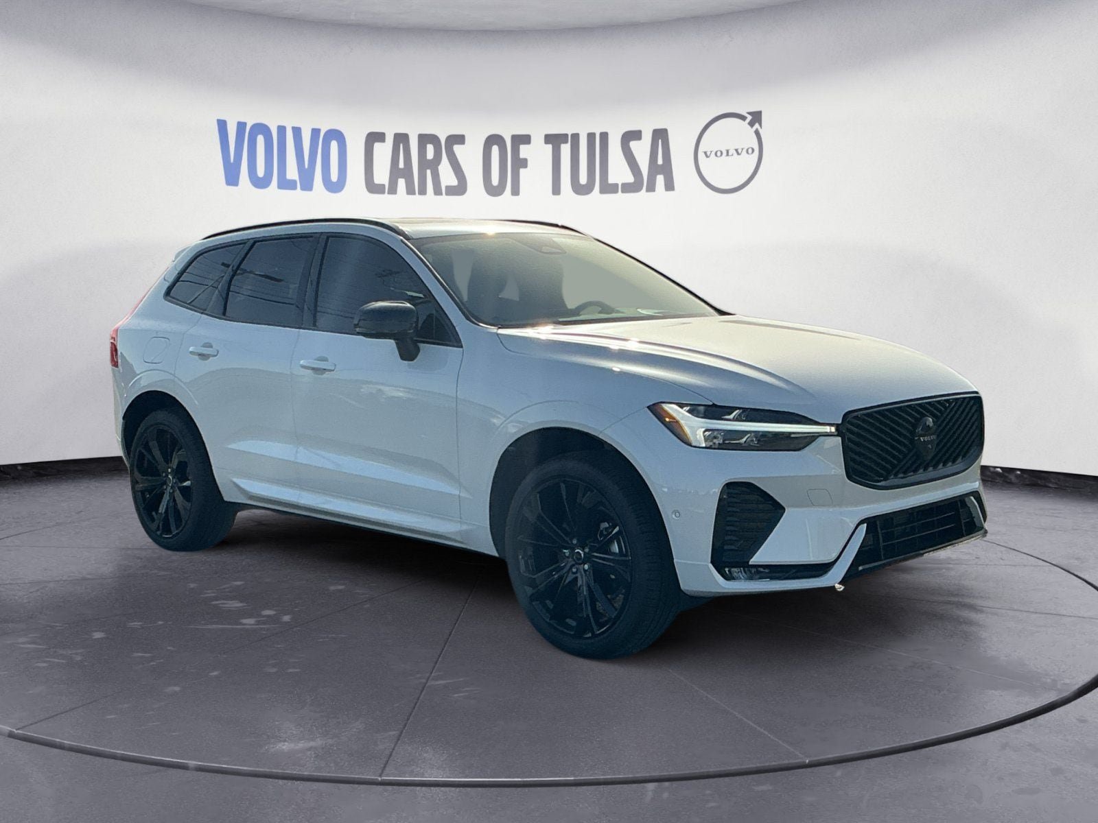 New 2026 Volvo XC60 B5 Ultra w/ Protection Package Premier AWD/4WD image 7