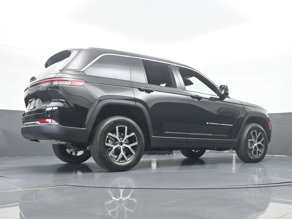 Used 2025 Jeep Grand Cherokee Limited image 49