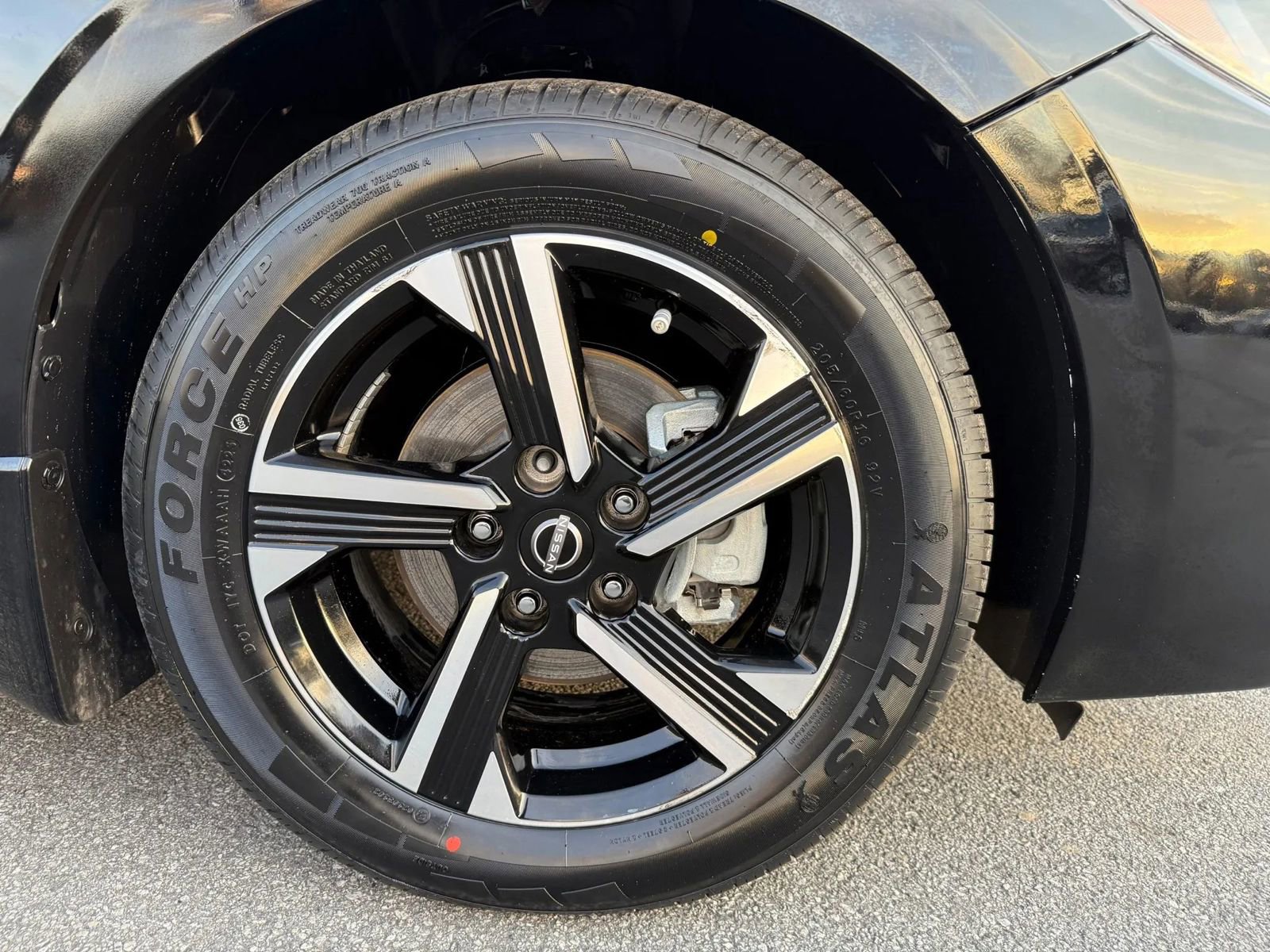 Used 2025 Nissan Sentra SV w/ All-Weather Package image 20