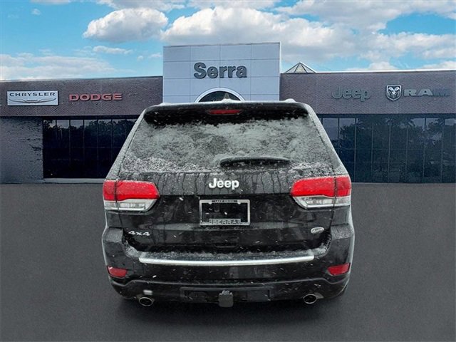 Used 2017 Jeep Grand Cherokee Overland w/ Jeep Active Safety Group image 5