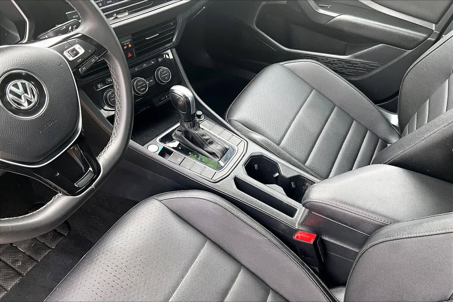 Used 2021 Volkswagen Jetta R-Line FWD image 16