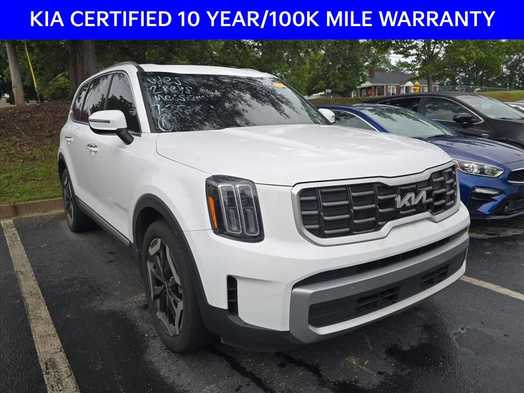 Certified 2023 Kia Telluride S w/ S Sunroof Package