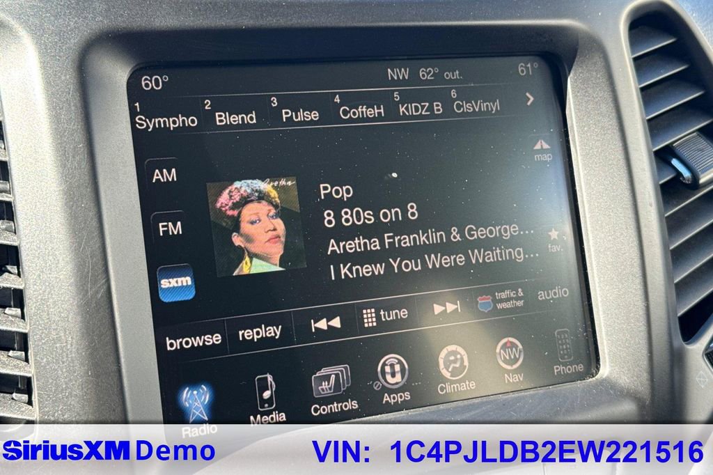 Used 2014 Jeep Cherokee Limited w/ Technology Group image 27