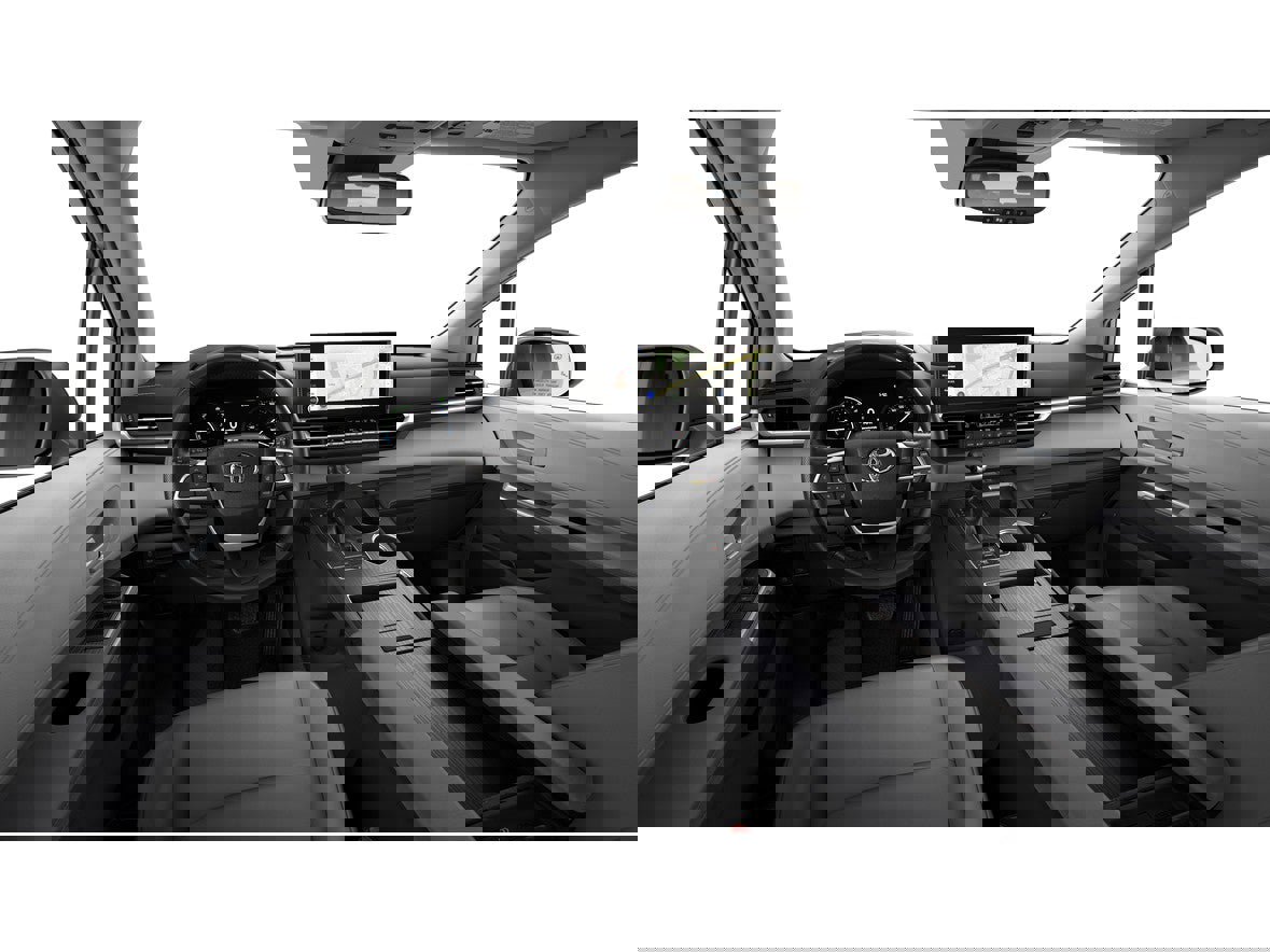 New 2026 Toyota Sienna XLE image 5