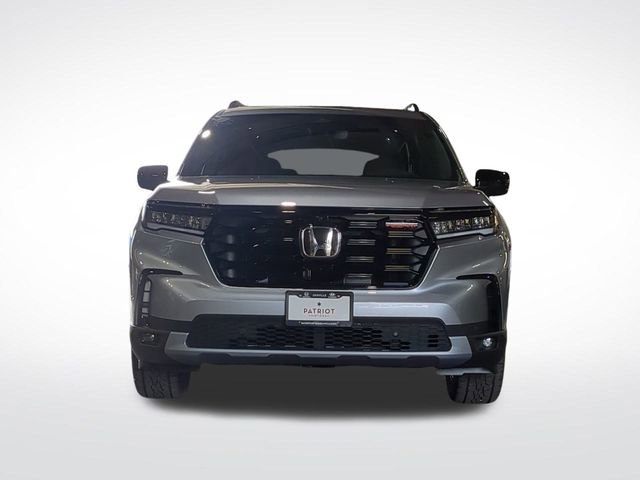 New 2025 Honda Pilot TrailSport image 8