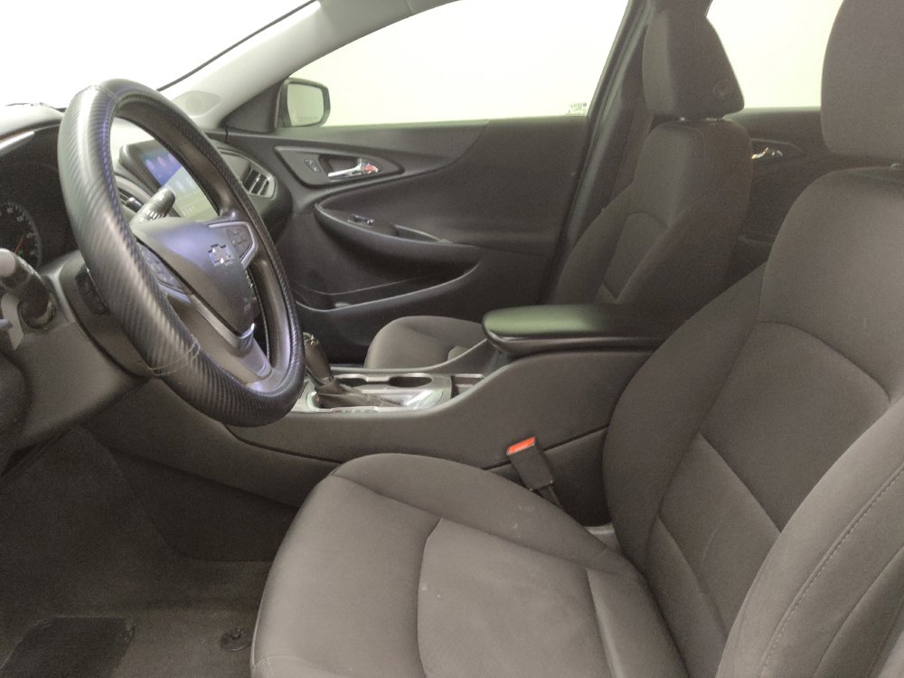 Used 2019 Chevrolet Malibu LS w/ LPO, Convenience Package 2 FWD image 17