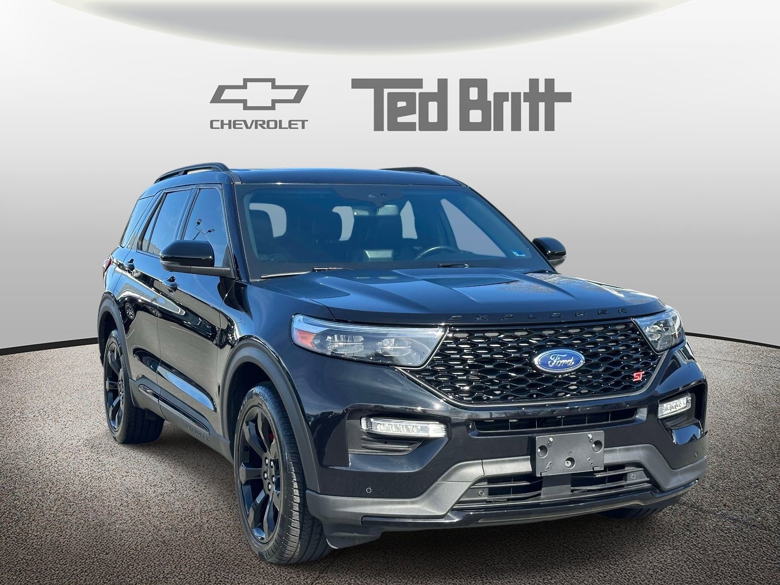 Used 2023 Ford Explorer ST w/ Equipment Group 401A image 3