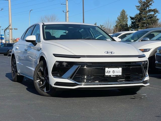 New 2025 Hyundai Sonata SEL image 1