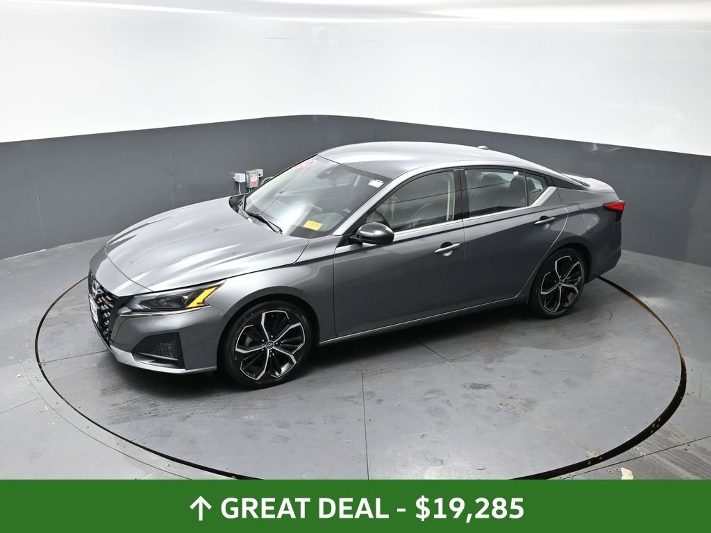 Used 2024 Nissan Altima 2.5 SR image 46