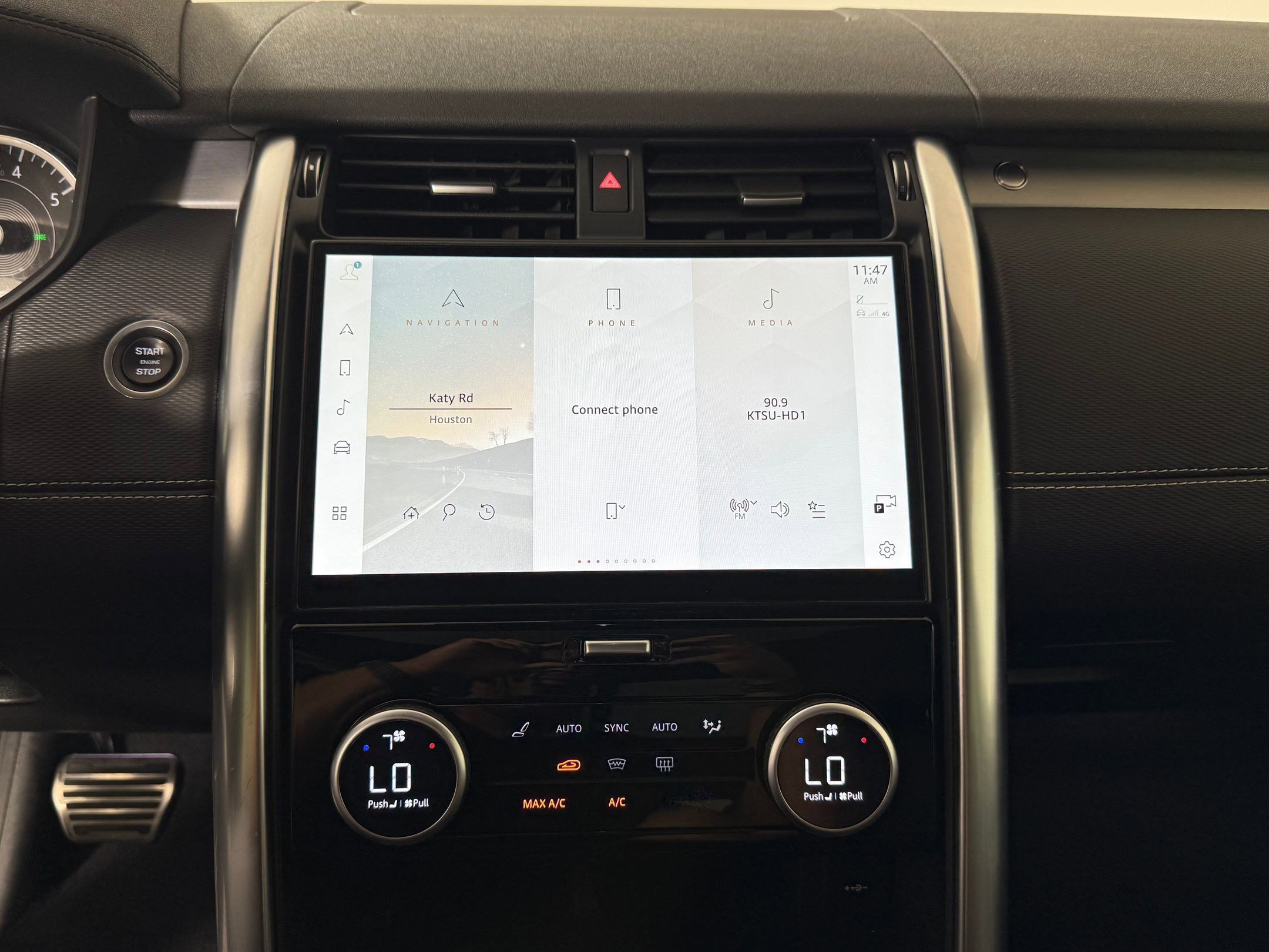 Used 2023 Land Rover Discovery S R-Dynamic image 22