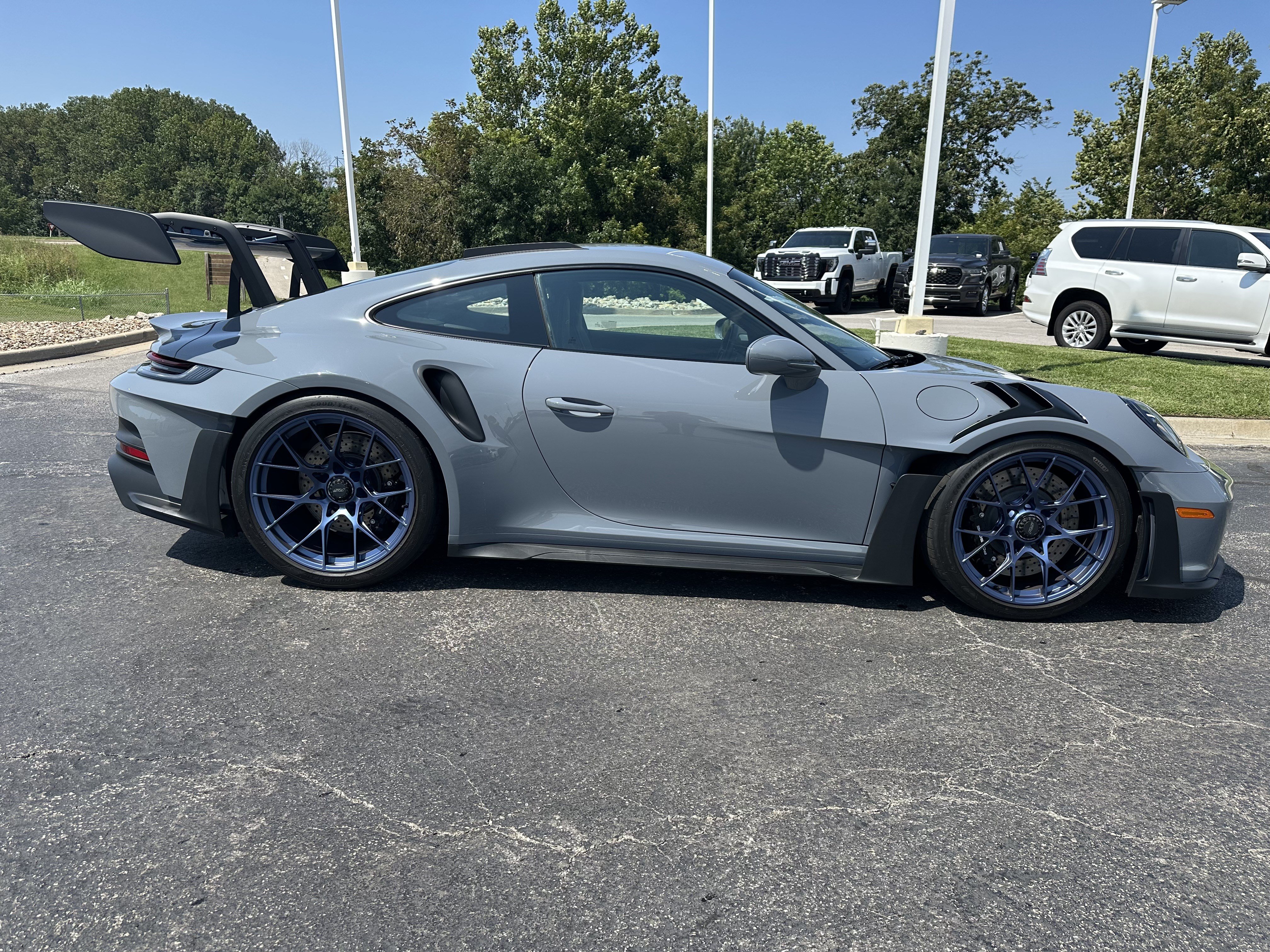 Used 2025 Porsche 911 GT3 RS RWD image 8