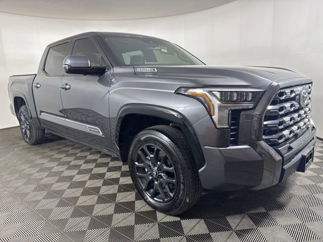 Used 2025 Toyota Tundra Platinum image 1
