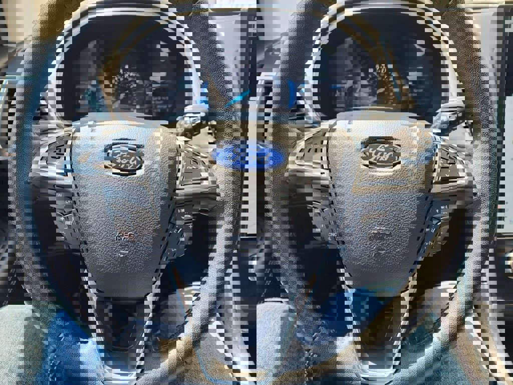 Used 2024 Ford Edge Titanium image 18