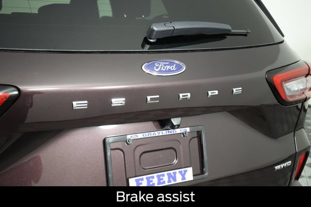 Used 2023 Ford Escape Active w/ Tech Pack #2 AWD/4WD image 28