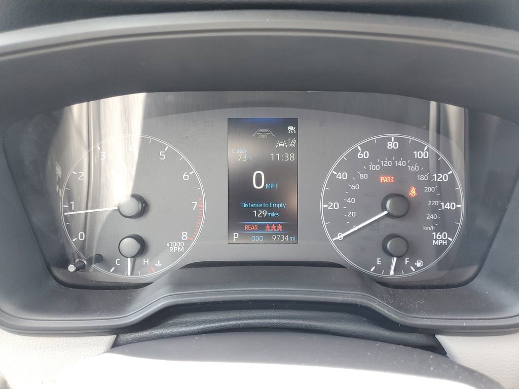 Used 2025 Toyota Corolla Cross L FWD image 21