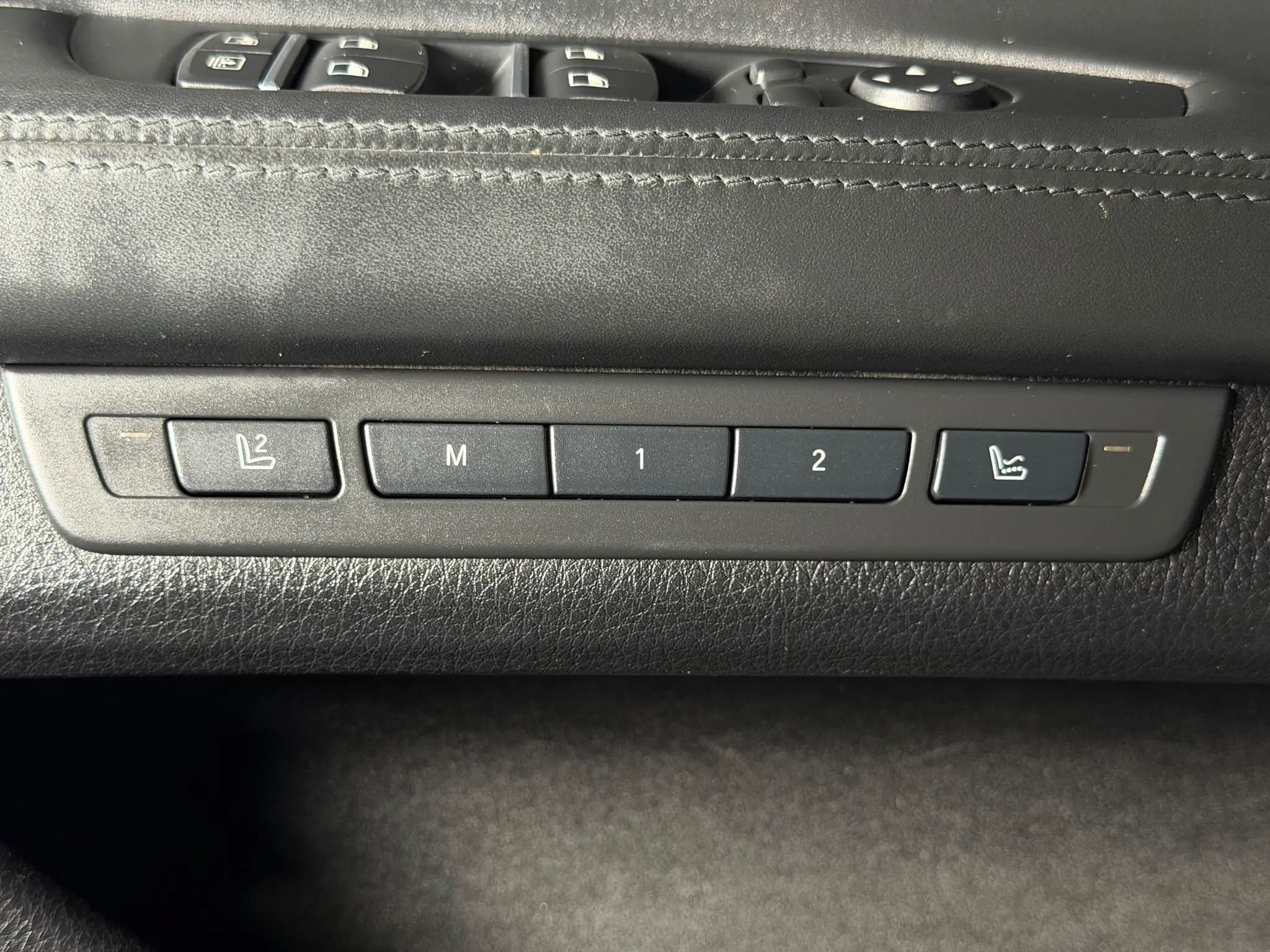 Used 2012 BMW ALPINA B7 RWD image 37