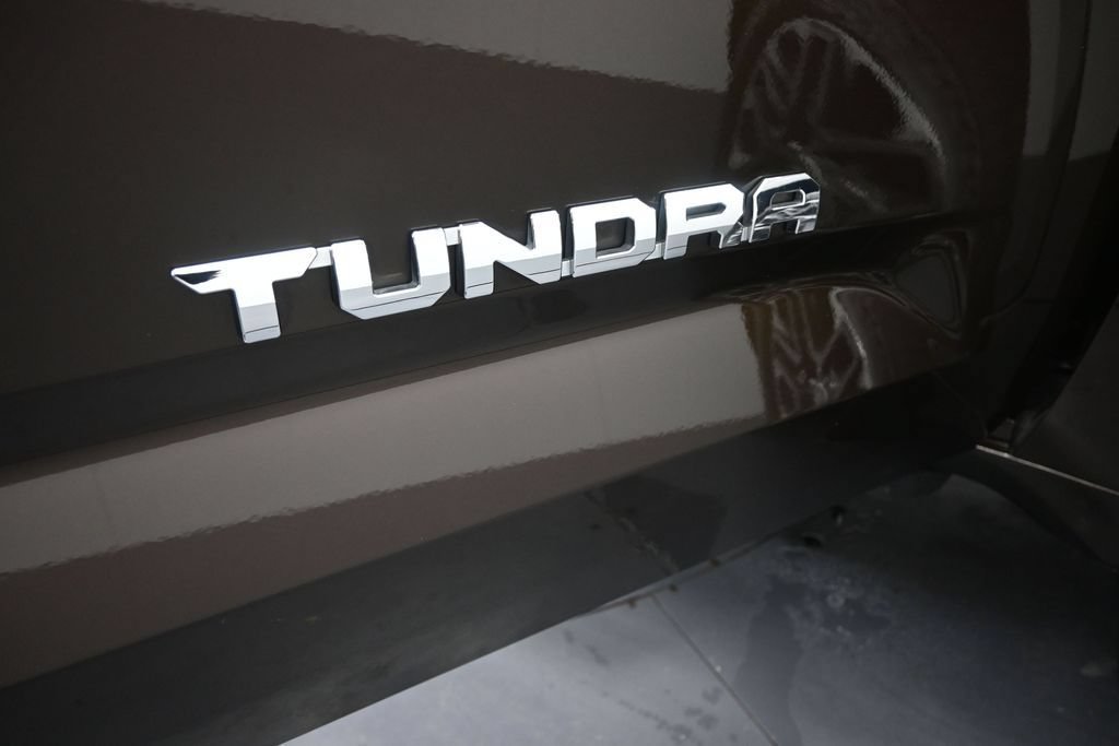 Used 2024 Toyota Tundra Limited w/ Power Package AWD/4WD image 48