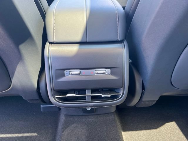 New 2026 Lincoln Nautilus Reserve AWD/4WD image 8
