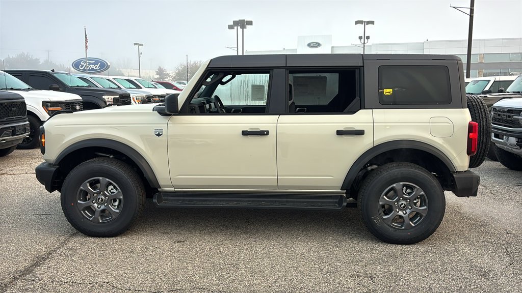 New 2026 Ford Bronco Big Bend AWD/4WD image 4