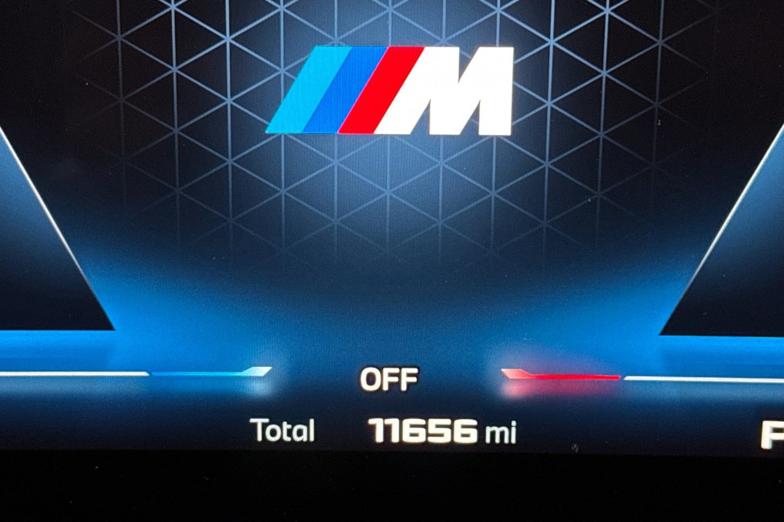 Used 2024 BMW X6 M60i w/ Dynamic Handling Package AWD/4WD image 35