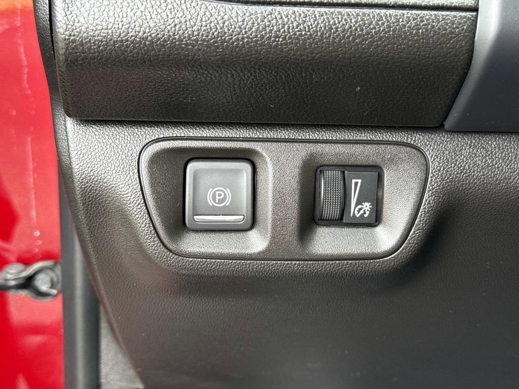 Used 2023 GMC Acadia AT4 w/ Preferred Package image 44