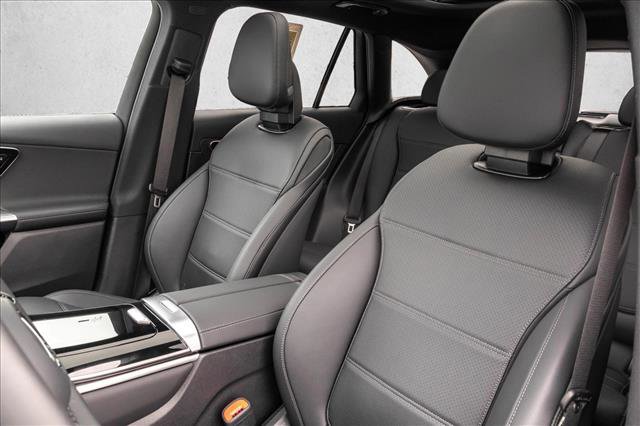 Certified 2026 Mercedes-Benz GLC 300 4MATIC image 12