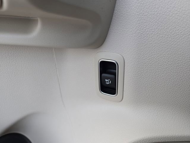 New 2026 Mercedes-Benz GLB 250 4MATIC image 23
