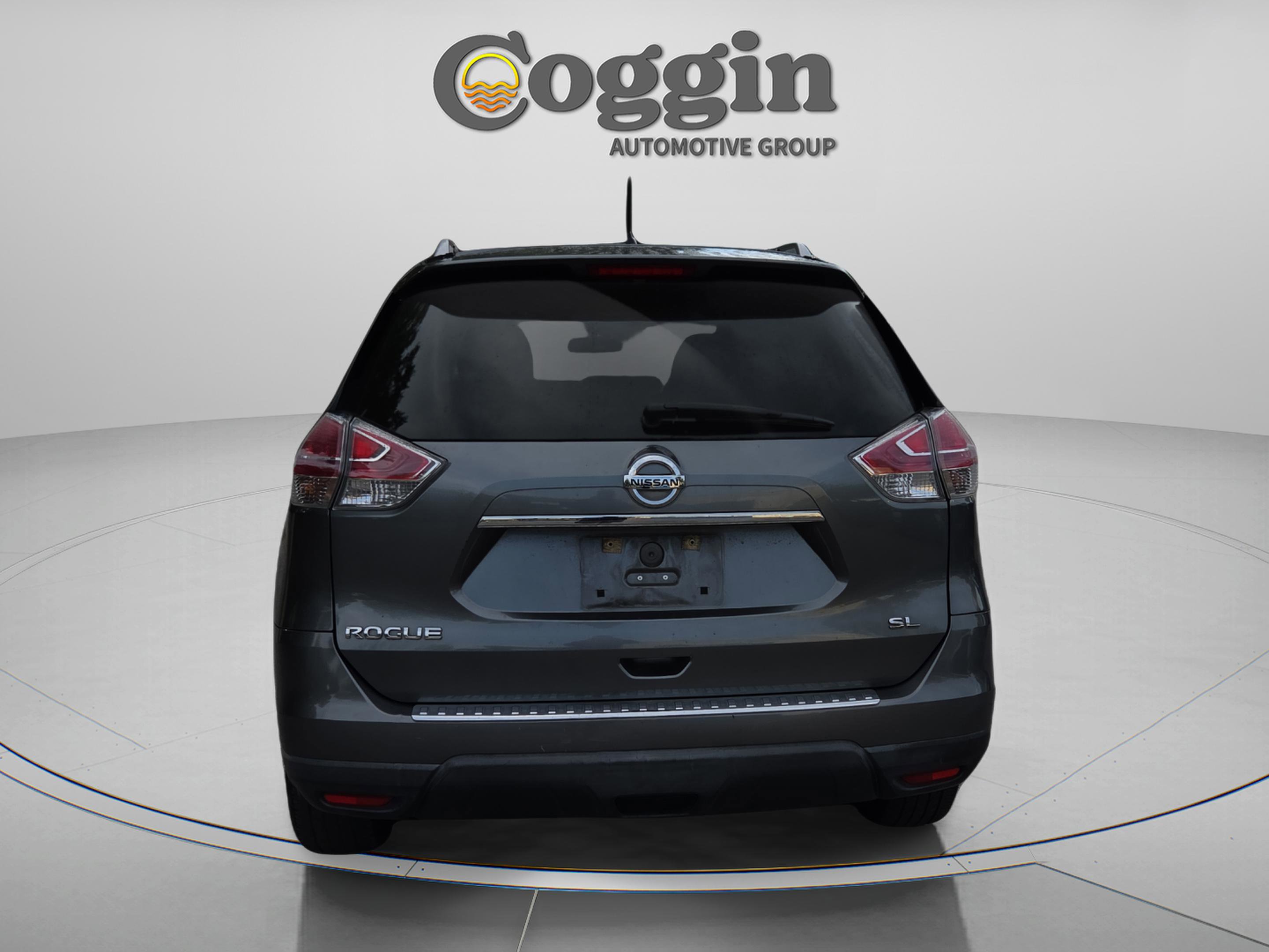 Used 2016 Nissan Rogue SL w/ SL Premium Package FWD image 4
