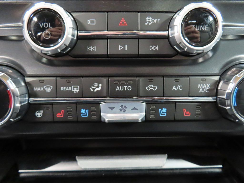 Used 2025 Ford F250 Platinum image 74