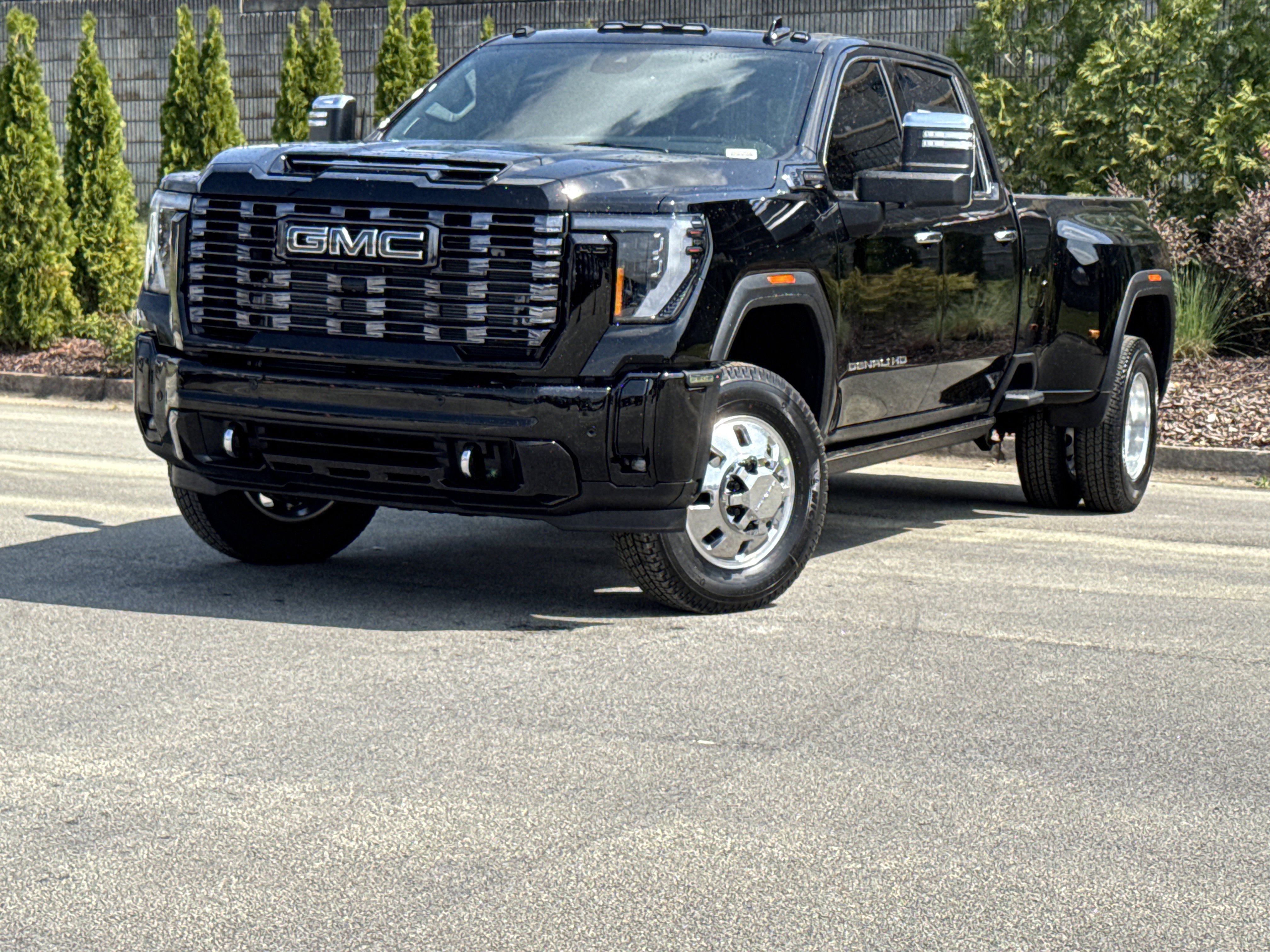 New 2026 GMC Sierra 3500 Denali Ultimate image 5