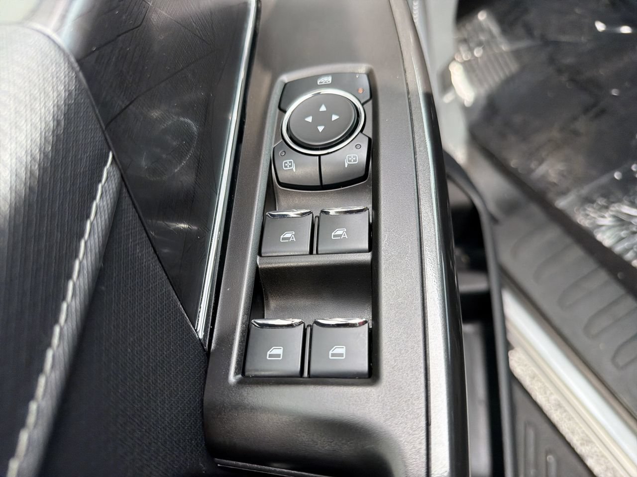 Used 2023 Ford F150 XLT w/ Equipment Group 302A High AWD/4WD image 17