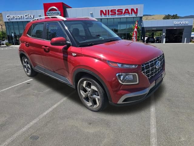 Used 2023 Hyundai Venue SEL FWD image 5