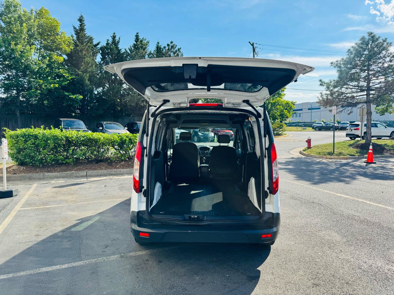 Used 2015 Ford Transit Connect XLT FWD image 34