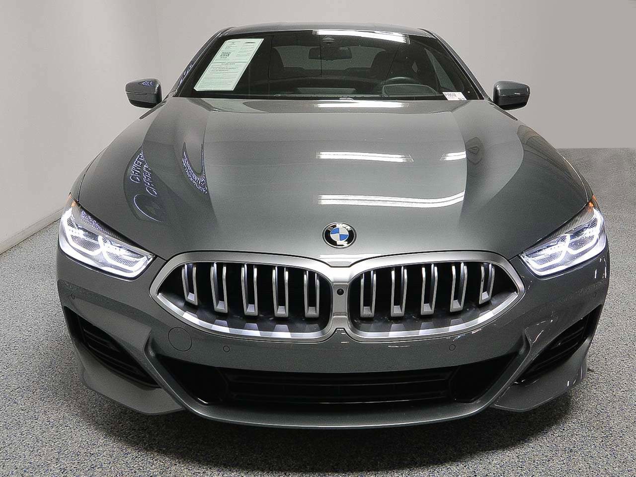 Used 2023 BMW 840i Coupe w/ Driving Assistance Package RWD image 2