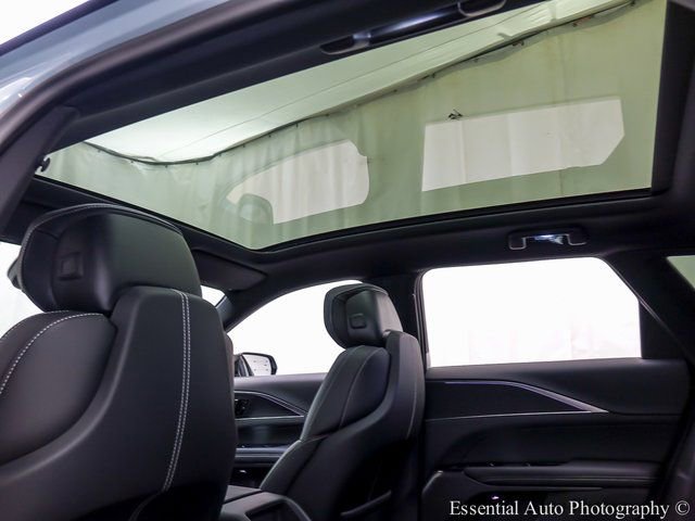 New 2025 Cadillac Lyriq Sport w/ LPO, Floor Liner Package image 10