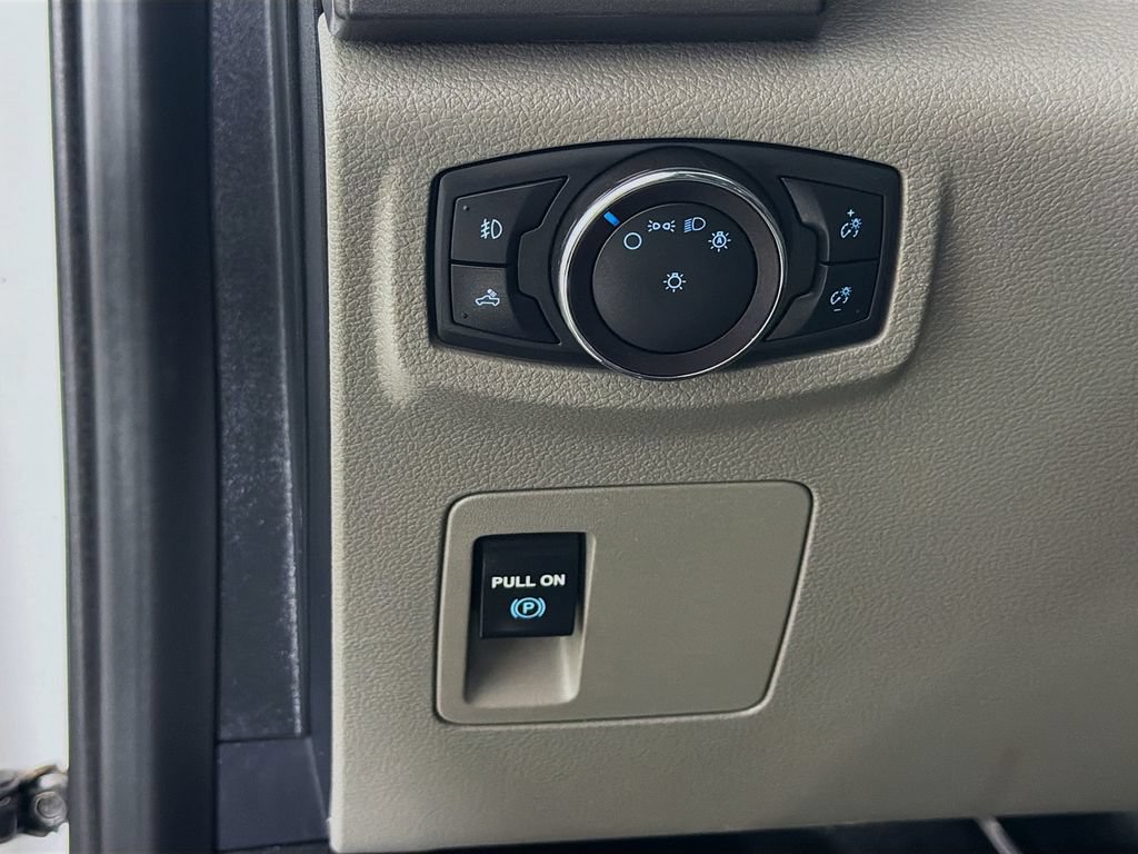 Used 2020 Ford F150 XLT AWD/4WD image 11