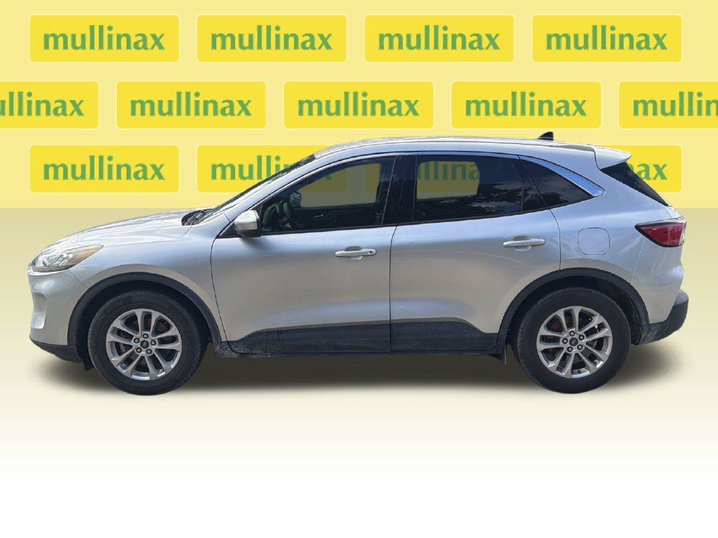 Used 2020 Ford Escape SE FWD image 10