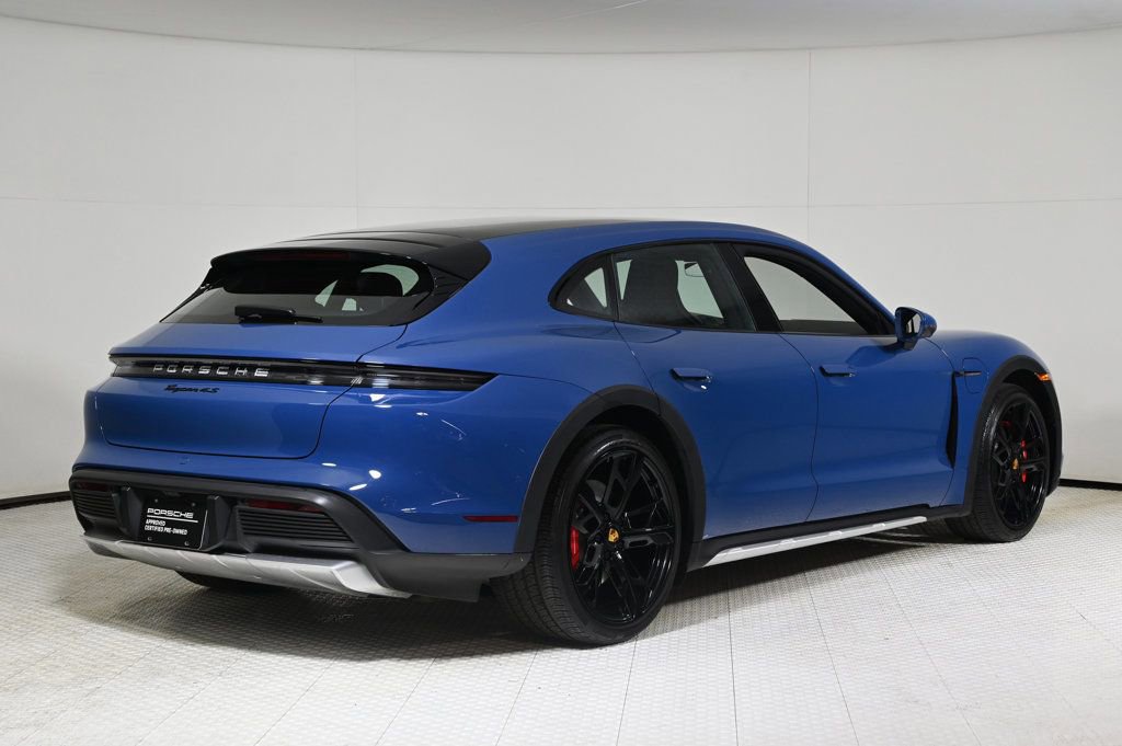 Certified 2023 Porsche Taycan 4S image 7