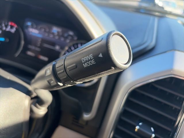 Used 2021 Ford F250 Lariat w/ Lariat Value Package AWD/4WD image 18