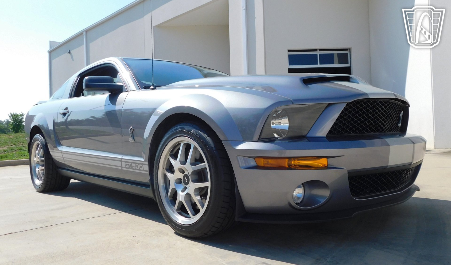 Used 2007 Ford Mustang Shelby GT500 RWD image 35