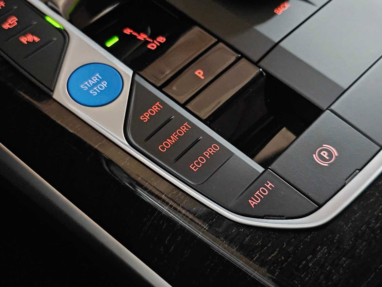 Used 2024 BMW i4 eDrive35 w/ Premium Package image 34