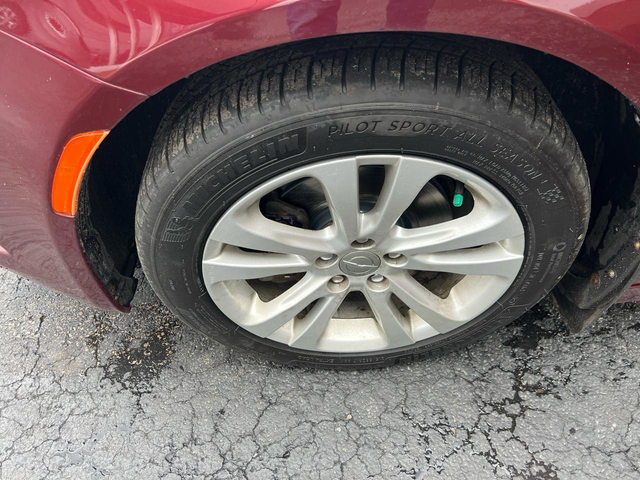 Used 2016 Chrysler 200 Limited w/ Comfort Group image 20