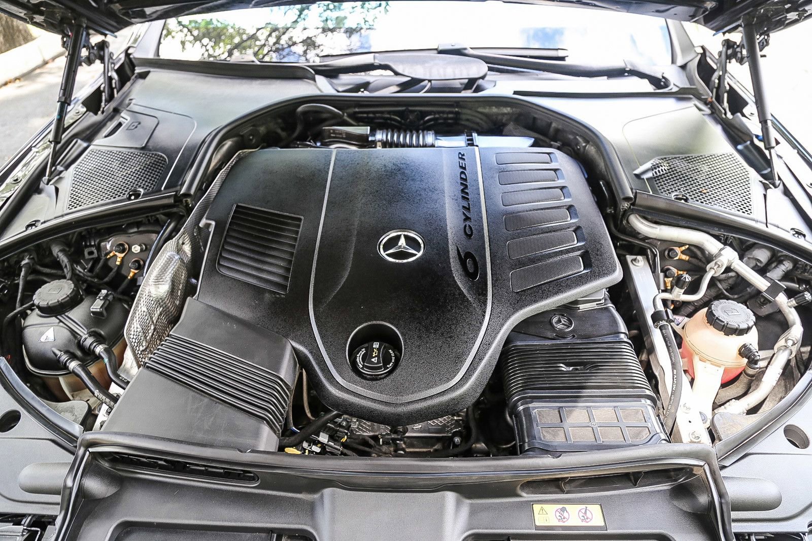 Certified 2023 Mercedes-Benz S 500 4MATIC image 25