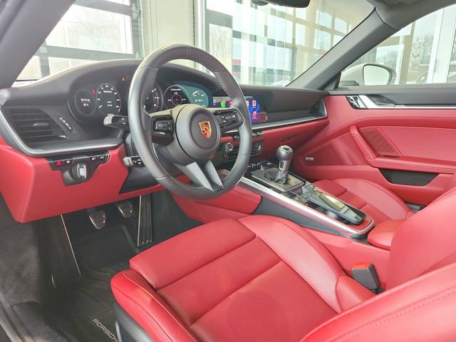 Used 2021 Porsche 911 Carrera S RWD image 9